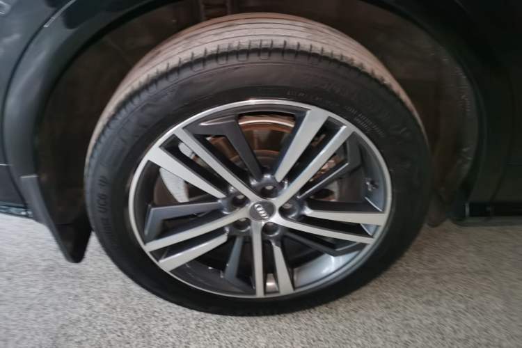 Used Audi Q5L 2020 Updated 40 TFSI Prestige Fashion Edition