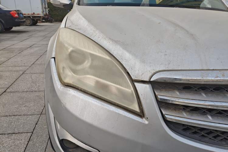 Used Changan CS35 2012 1.6L Manual Luxury Model China IV Standard