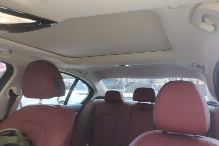 Used BMW 3 Series 2024 325i M Sport Package
