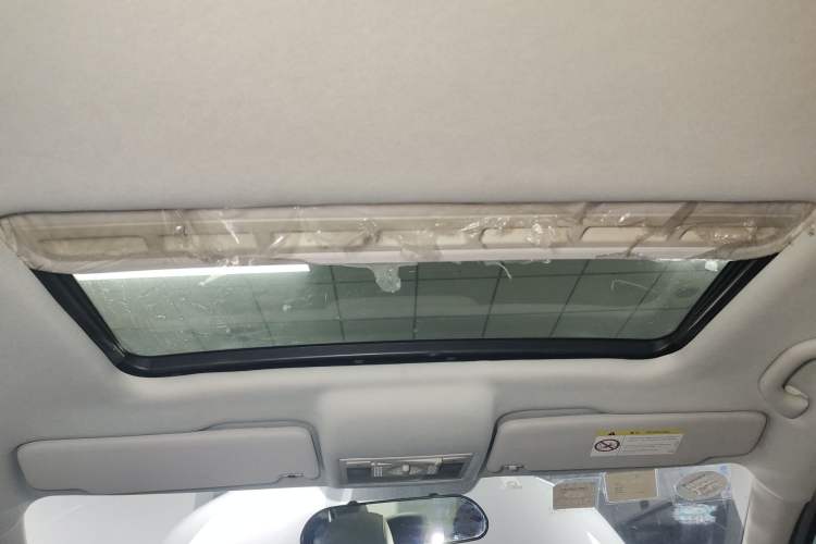 Used Skoda Rapid 2015 1.6L Automatic Smart Selection Model
