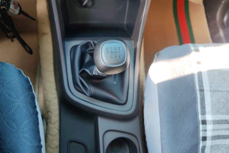 Used Wuling Hongguang V 2022 1.5L Jingqu Edition Electric-Assist LAR
