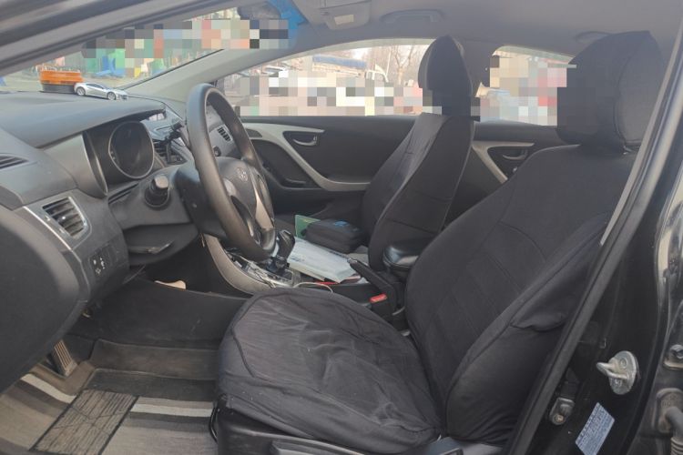 Used Hyundai Elantra (5th Generation / Langdong) 2012 1.6L Automatic Fashion Edition
