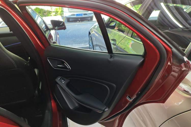 Used Mercedes-Benz GLA 2018 GLA 200 Fashion Model
