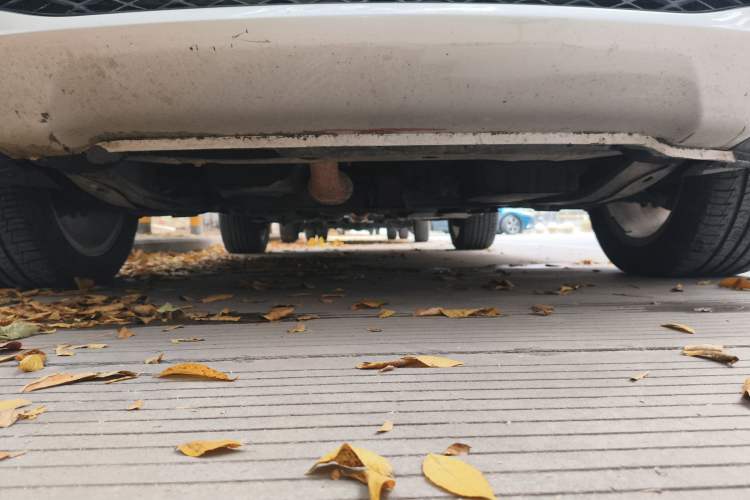 Used Land X7 2015 2.0T Panoramic Prestige Edition
