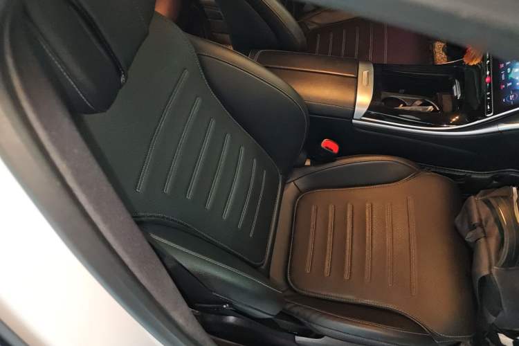 Used Mercedes-Benz C-Class 2023 Second Facelift C 260 L Sport Edition
