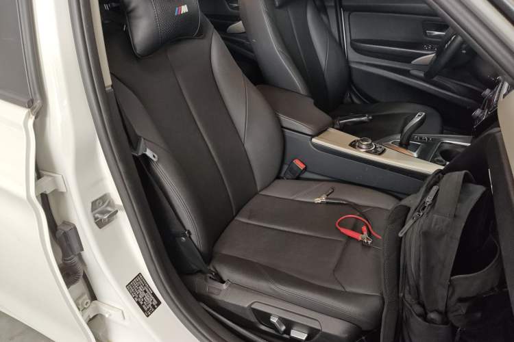 Used BMW 3 Series 2016 320i Fashion Model