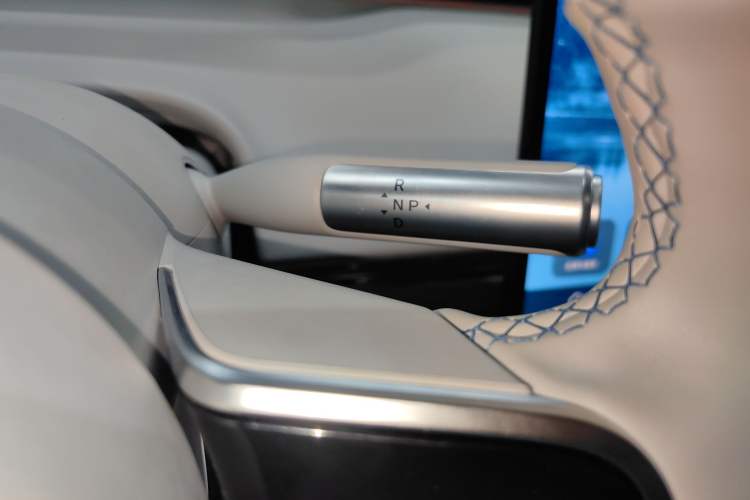 Used Hima Luxeed S7 2025 855 km Max