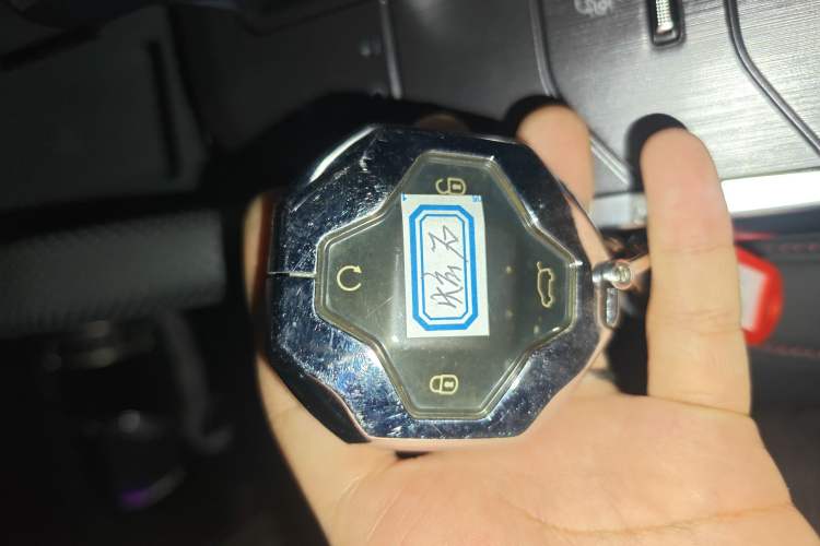 Used JETOUR Traveler 2023 2.0T All-Wheel Drive CrossPRO+
