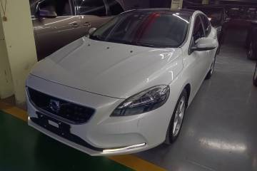Used Volvo V40 2016 T3 Zhiyi Edition