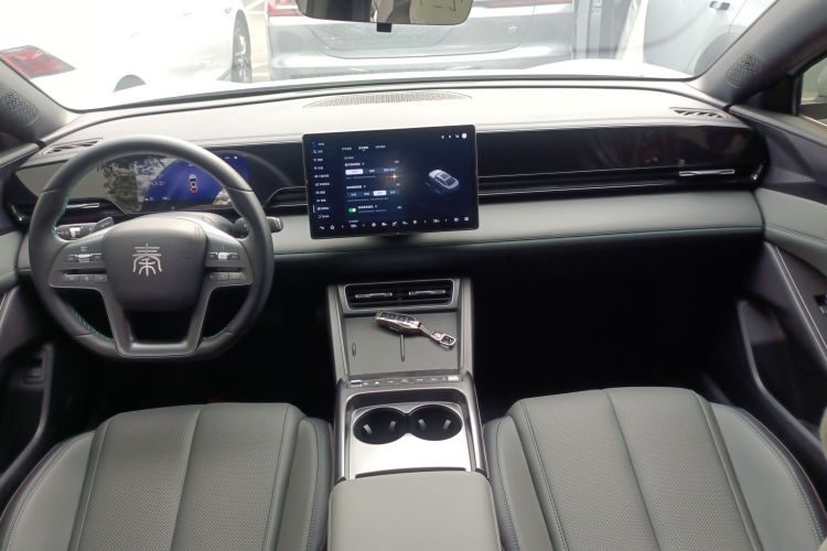 Used BYD Qin L 2025 EV 470KM Leading Edition