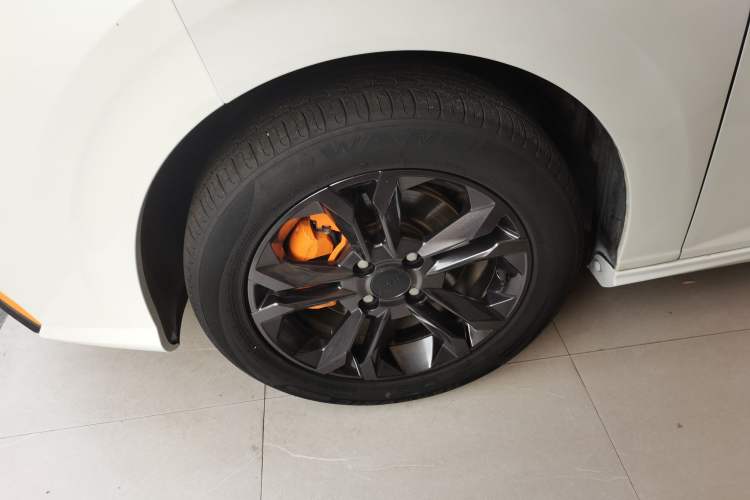 Used Dongfeng Aeolus Yixuan 2023 Mach Edition 1.5L Automatic Chasing Shadow Version