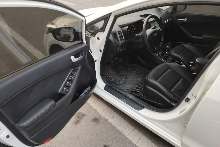 Used Kia K3 2016 1.6L Manual GL
