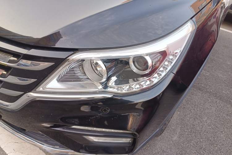 Used Baojun 560 2017 Rhythmic Edition 1.5T Manual Enjoyment Model