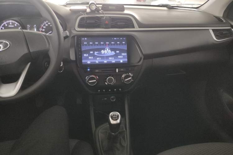 Used Hyundai Verna 2017 1.4L Manual Huancai Edition China V Standard