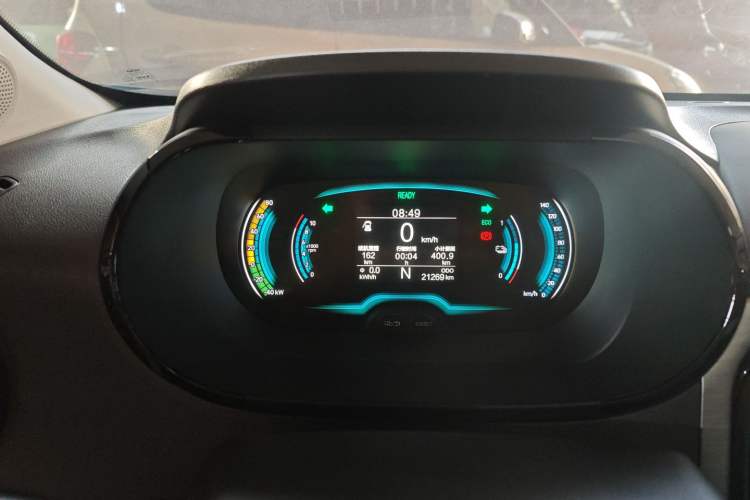 Used Chery Little Ant 2022 Sweet Pink Edition Full-Sugar Version Lithium Iron Phosphate 30 kW 301 km