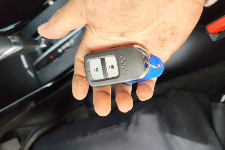 Used Honda Jade 2017 1.8L automatic Comfort version 5 seats
