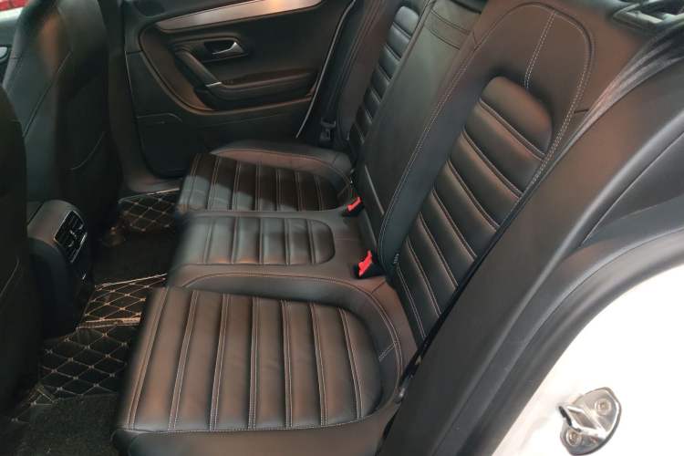 Used Volkswagen FAW-Volkswagen CC 2016 1.8TSI Prestige Model