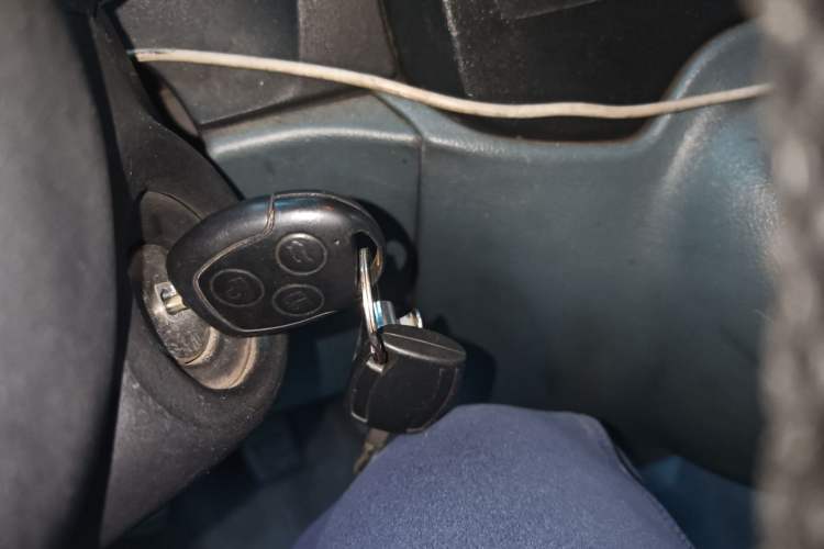 Used Ford Transit Custom 2009 2.4T Diesel Luxury Short Wheelbase Mid-Roof Emission Standard III