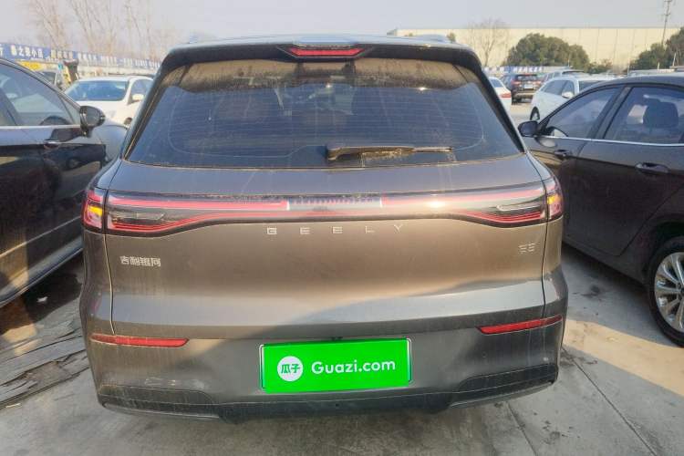 Used  E5 2024 530 km Exploration+ Version
