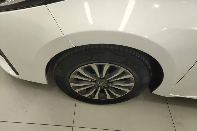 Used Toyota Corolla 2017 Revised Version 1.2T S-CVT GL-i
