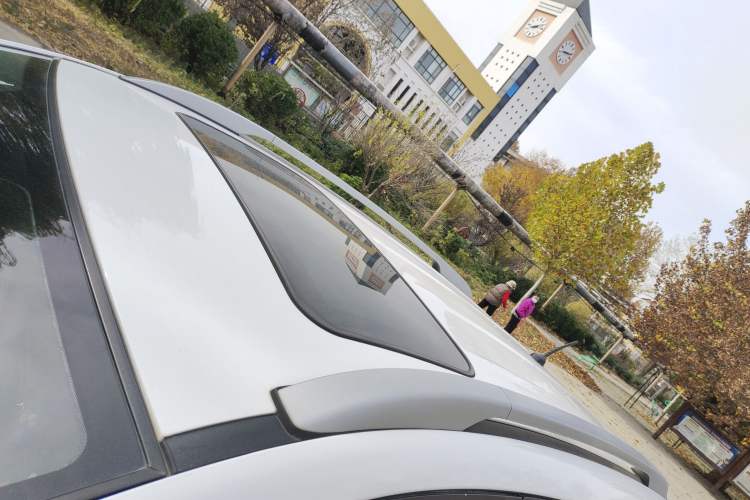 Used Hyundai ix35 2015 2.0L Automatic 2WD Smart Type China IV