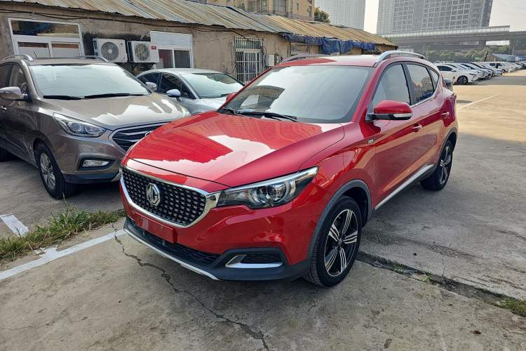 Used MG ZS 2020 Global Bestseller with 1.5L Engine Manual Transmission and a Massive 65-Inch Panoramic Sunroof Version
