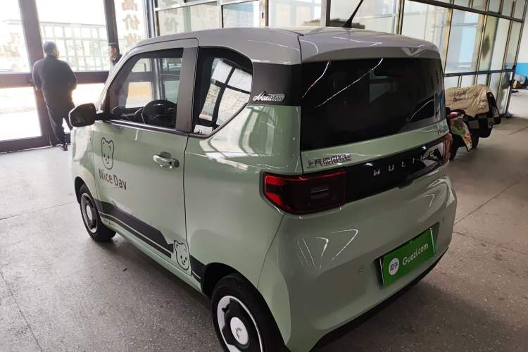 Used Wuling Hongguang MINIEV 2022 Macaron Fashion Edition Lithium-Nickel-Cobalt-Alpha-oxide
