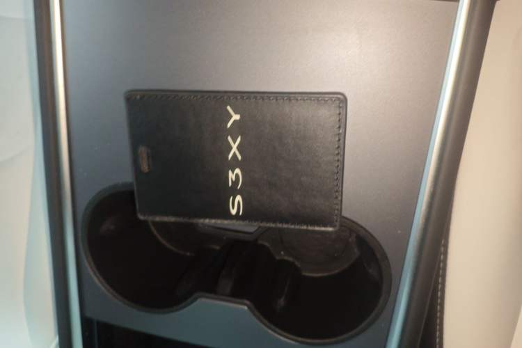 Used Tesla Model 3 2022 Performance High-Performance All-Wheel-Drive Version
