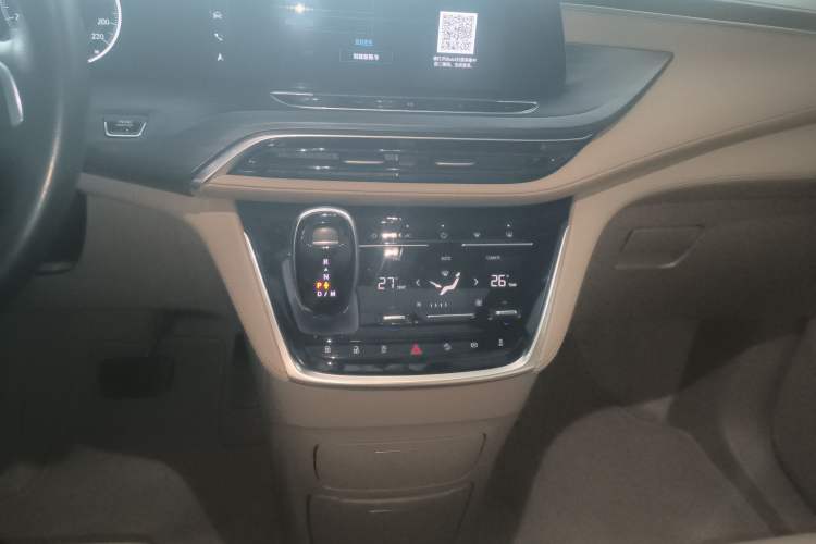 Used Buick GL8 2021 ES Landtrek 653T Luxury Model