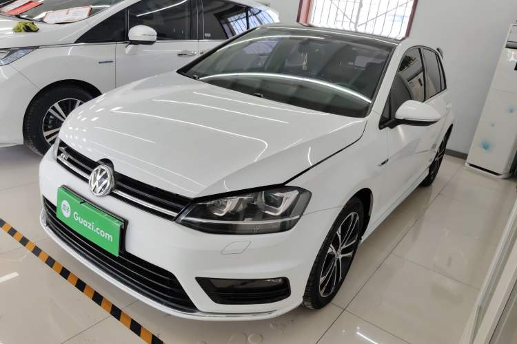 Used Volkswagen Golf 2016 1.4TSI Automatic R-Line