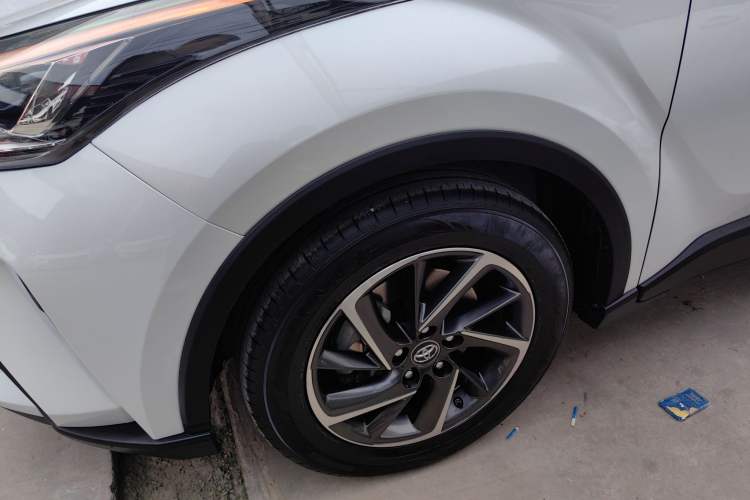 Used Toyota C-HR 2021 2.0L Luxury Edition
