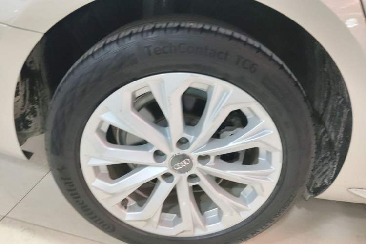 Used Audi A4L 2019 40 TFSI Ambition China VI
