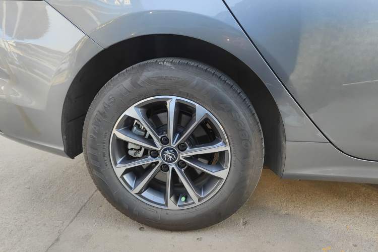 Used BYD Qin PLUS 2023 Champion Edition DM-i 55KM Leading Model
