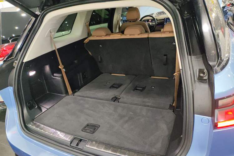 Used Nio ES8 2018 Founder Edition
