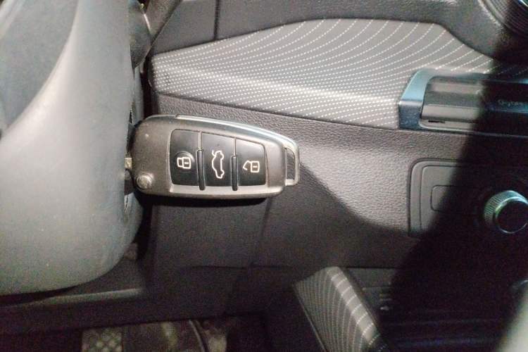 Used Audi Q2L 2018 35 TFSI Launch Exclusive Edition China VI