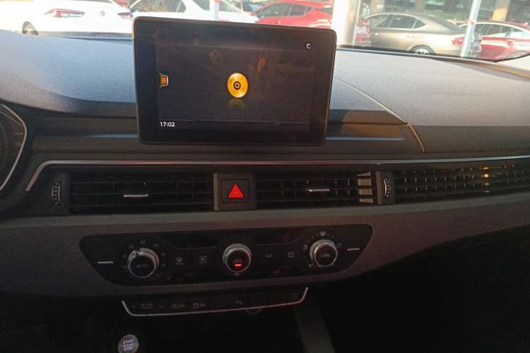 Used Audi A4L 2018 30th Anniversary Edition 40 TFSI Trendy Model