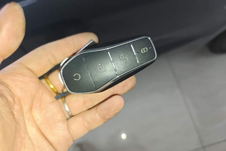 Used BYD Qin L 2024 DM-i 80KM Leading Model