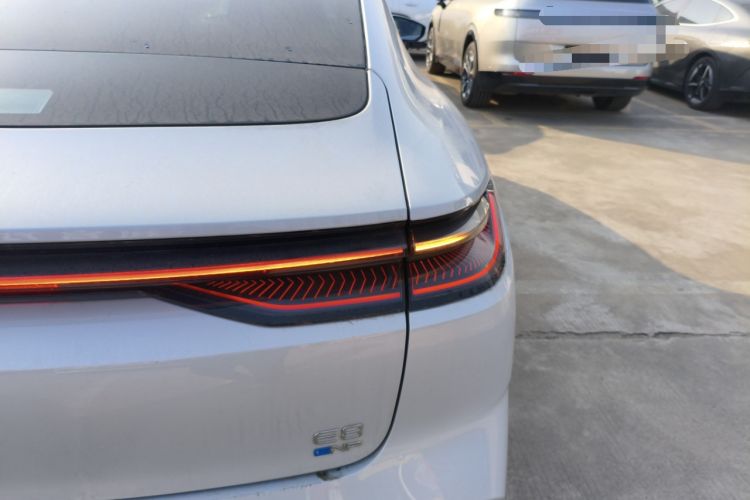 Used  E8 2024 665 km Range Rear-Drive Starship Intelligent Driving Version