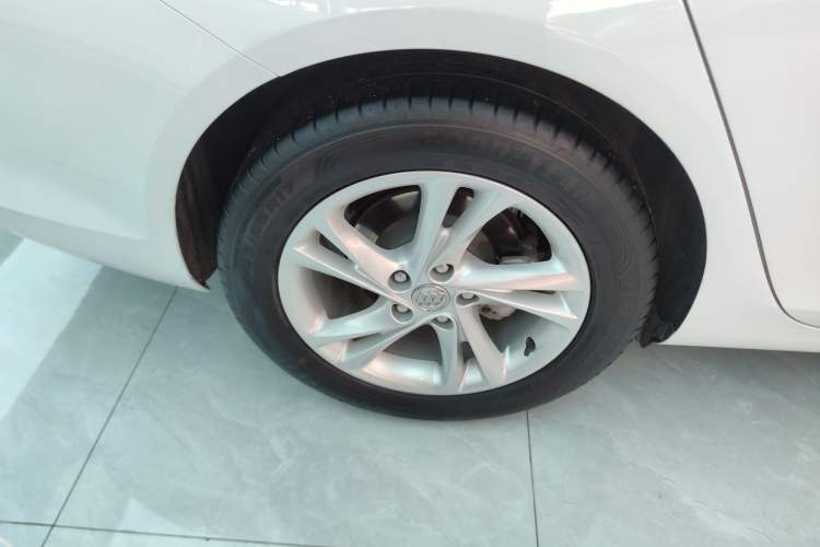 TDK.VehicleDetails.img