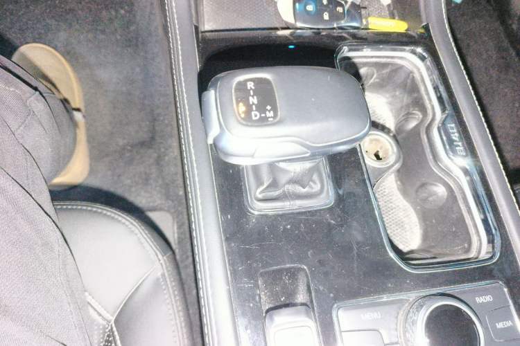 Used  BJ40 2020 2.0T Automatic Four-Wheel Drive Tribute Edition 2020 Xieke Version
