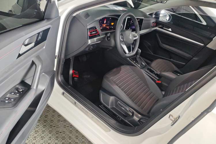 Used Volkswagen Lavida 2024 300TSI DSG Starry Sky Deluxe Edition
