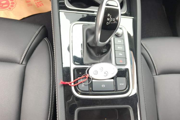 Used BYD Song MAX 2019 1.5T Automatic Smart Connect Ruiyi Sunroof Model 7 Seats China VI Standard
