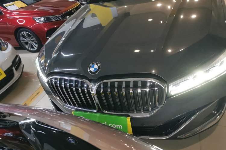 Used BMW 7 Series 2019 Restyled 740Li Leading Luxury Package
