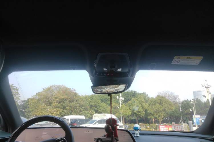 Used Cadillac LYRIQ 2022 Four-Wheel-Drive High-Performance Deluxe Edition