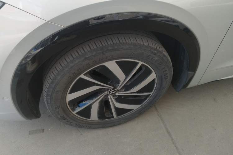 Used Volkswagen Viloran 2020 330TSI Luxury Edition
