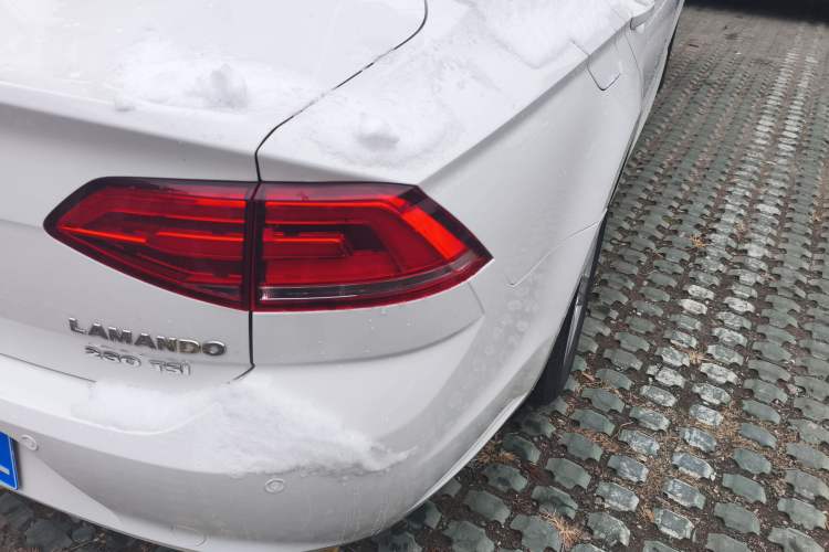 Used Volkswagen Lamando 2015 230TSI DSG Fashion Edition