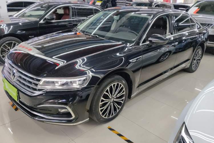 Used Volkswagen Phideon 2021 380TSI Luxury Edition