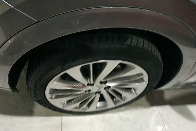 Used Buick Envision 2024 Encore Plus AWD Avenir