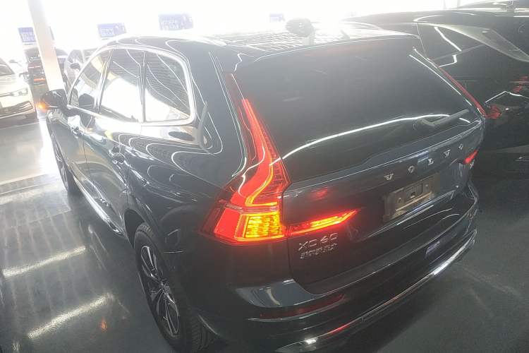Used Volvo XC60 2024 B5 4x4 Smart Luxury Edition