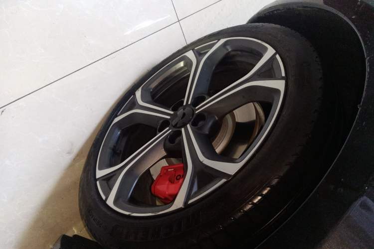 Used Nio ET5T 2023 75 kWh Touring